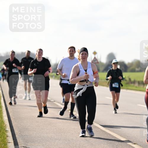 12.04.2026 - 45. Internationalen Wilhelmsburger Insellauf Dr. Thomas Lammeyer http://msf.ph/oto/9450254 12.04.2026 10:41:46 Laufen 2526 meine-sportfotos.de