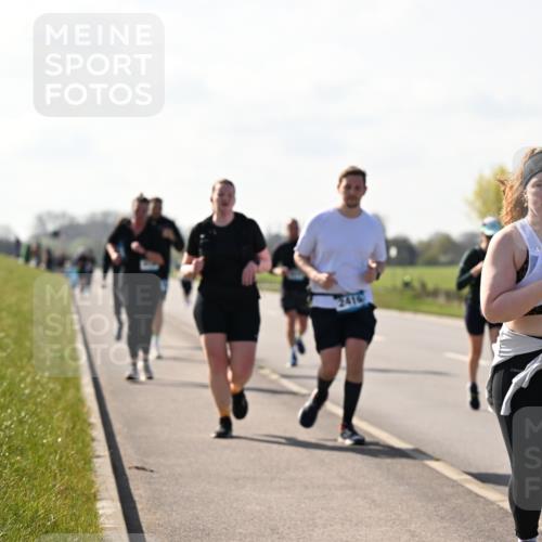 12.04.2026 - 45. Internationalen Wilhelmsburger Insellauf Dr. Thomas Lammeyer http://msf.ph/oto/9450261 12.04.2026 10:41:48 Laufen 241 meine-sportfotos.de