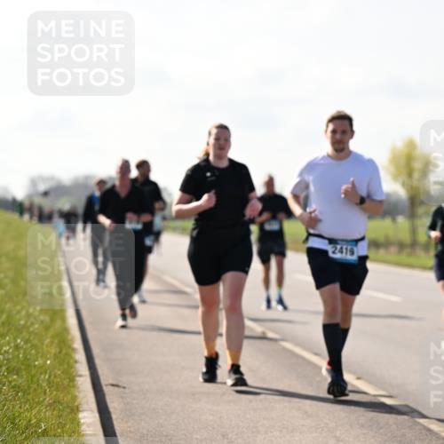 12.04.2026 - 45. Internationalen Wilhelmsburger Insellauf Dr. Thomas Lammeyer http://msf.ph/oto/9450268 12.04.2026 10:41:49 Laufen 2419 meine-sportfotos.de