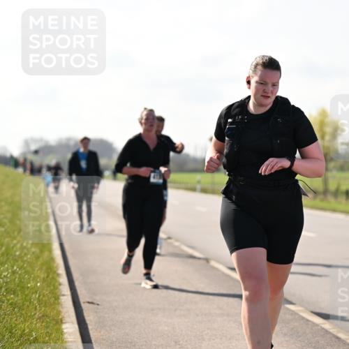 12.04.2026 - 45. Internationalen Wilhelmsburger Insellauf Dr. Thomas Lammeyer http://msf.ph/oto/9450277 12.04.2026 10:41:51 Laufen 24 meine-sportfotos.de