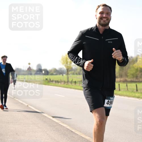 12.04.2026 - 45. Internationalen Wilhelmsburger Insellauf Dr. Thomas Lammeyer http://msf.ph/oto/9450288 12.04.2026 10:41:56 Laufen 490 meine-sportfotos.de