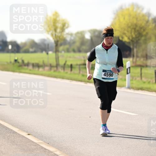 12.04.2026 - 45. Internationalen Wilhelmsburger Insellauf Dr. Thomas Lammeyer http://msf.ph/oto/9450290 12.04.2026 10:42:07 Laufen 4590 meine-sportfotos.de