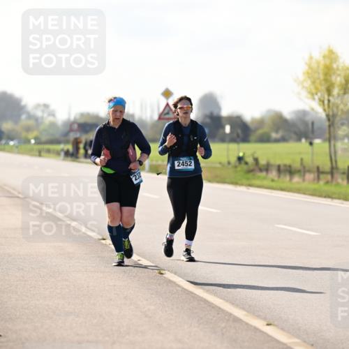 12.04.2026 - 45. Internationalen Wilhelmsburger Insellauf Dr. Thomas Lammeyer http://msf.ph/oto/9450294 12.04.2026 10:42:09 Laufen 232, 2452 meine-sportfotos.de