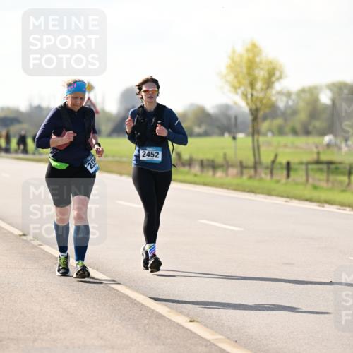 12.04.2026 - 45. Internationalen Wilhelmsburger Insellauf Dr. Thomas Lammeyer http://msf.ph/oto/9450301 12.04.2026 10:42:10 Laufen 2452 meine-sportfotos.de