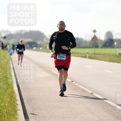 12.04.2026 - 45. Internationalen Wilhelmsburger Insellauf Dr. Thomas Lammeyer http://msf.ph/oto/9450328 12.04.2026 10:42:38 Laufen 4058 meine-sportfotos.de