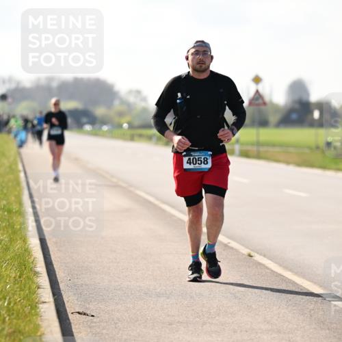 12.04.2026 - 45. Internationalen Wilhelmsburger Insellauf Dr. Thomas Lammeyer http://msf.ph/oto/9450335 12.04.2026 10:42:39 Laufen 4058 meine-sportfotos.de
