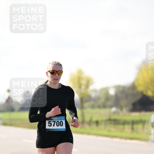 12.04.2026 - 45. Internationalen Wilhelmsburger Insellauf Dr. Thomas Lammeyer http://msf.ph/oto/9450347 12.04.2026 10:42:50 Laufen 45, 5700 meine-sportfotos.de