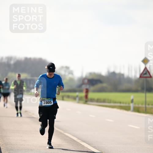12.04.2026 - 45. Internationalen Wilhelmsburger Insellauf Dr. Thomas Lammeyer http://msf.ph/oto/9450353 12.04.2026 10:43:03 Laufen 2805 meine-sportfotos.de