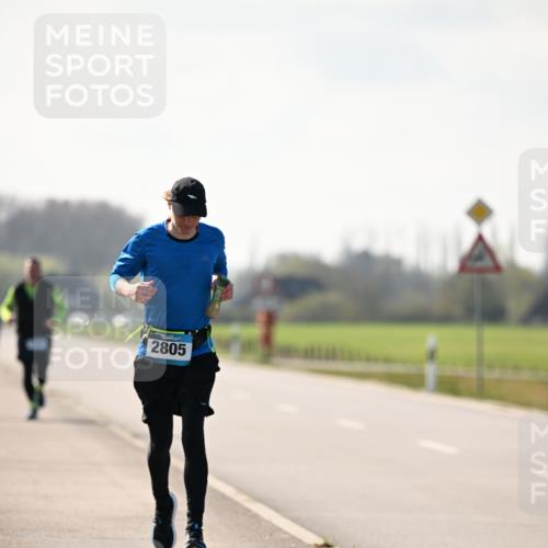 12.04.2026 - 45. Internationalen Wilhelmsburger Insellauf Dr. Thomas Lammeyer http://msf.ph/oto/9450363 12.04.2026 10:43:04 Laufen 2805 meine-sportfotos.de