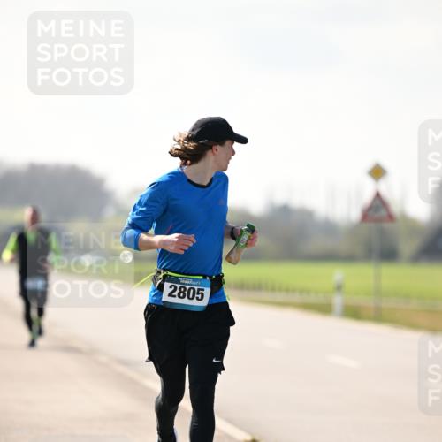 12.04.2026 - 45. Internationalen Wilhelmsburger Insellauf Dr. Thomas Lammeyer http://msf.ph/oto/9450367 12.04.2026 10:43:06 Laufen 2805 meine-sportfotos.de
