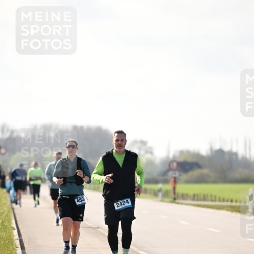 12.04.2026 - 45. Internationalen Wilhelmsburger Insellauf Dr. Thomas Lammeyer http://msf.ph/oto/9450375 12.04.2026 10:43:13 Laufen 2, 452, 2424 meine-sportfotos.de