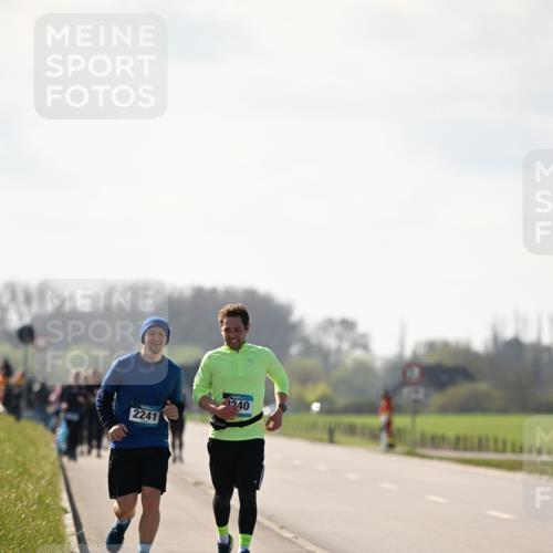 12.04.2026 - 45. Internationalen Wilhelmsburger Insellauf Dr. Thomas Lammeyer http://msf.ph/oto/9450435 12.04.2026 10:43:34 Laufen 2241, 240 meine-sportfotos.de