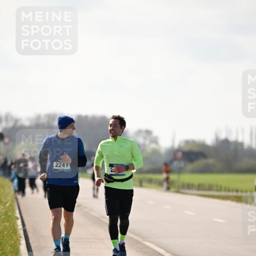 12.04.2026 - 45. Internationalen Wilhelmsburger Insellauf Dr. Thomas Lammeyer http://msf.ph/oto/9450450 12.04.2026 10:43:36 Laufen 2241 meine-sportfotos.de