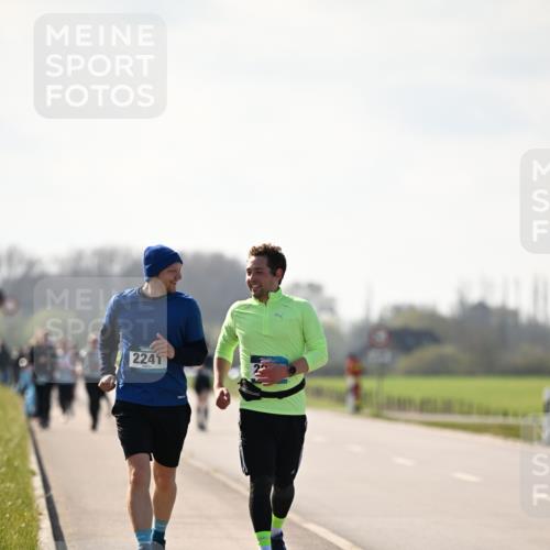 12.04.2026 - 45. Internationalen Wilhelmsburger Insellauf Dr. Thomas Lammeyer http://msf.ph/oto/9450456 12.04.2026 10:43:36 Laufen 2241 meine-sportfotos.de