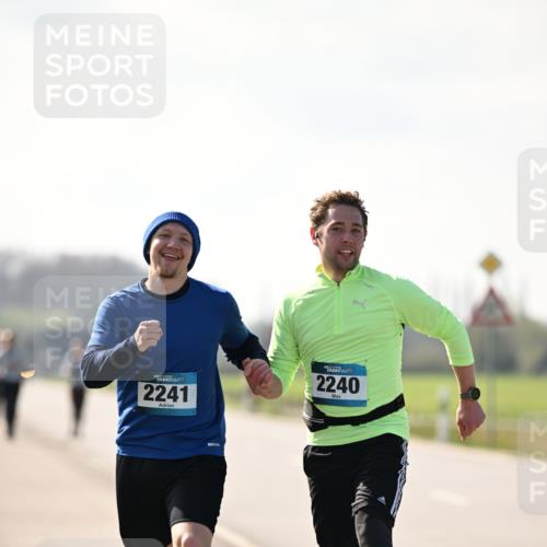 12.04.2026 - 45. Internationalen Wilhelmsburger Insellauf Dr. Thomas Lammeyer http://msf.ph/oto/9450477 12.04.2026 10:43:40 Laufen 2241, 2240 meine-sportfotos.de
