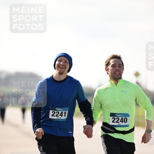 12.04.2026 - 45. Internationalen Wilhelmsburger Insellauf Dr. Thomas Lammeyer http://msf.ph/oto/9450481 12.04.2026 10:43:41 Laufen 2241, 2240 meine-sportfotos.de