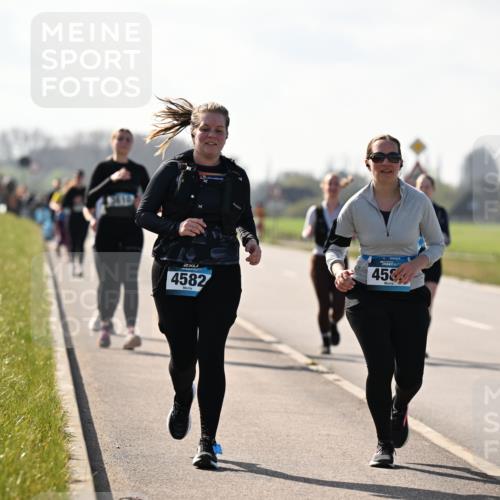 12.04.2026 - 45. Internationalen Wilhelmsburger Insellauf Dr. Thomas Lammeyer http://msf.ph/oto/9450513 12.04.2026 10:44:01 Laufen 4582, 45 meine-sportfotos.de