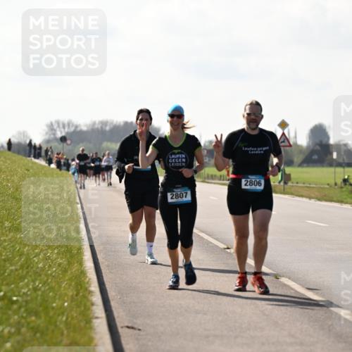 12.04.2026 - 45. Internationalen Wilhelmsburger Insellauf Dr. Thomas Lammeyer http://msf.ph/oto/9450590 12.04.2026 10:44:25 Laufen 2807, 2806, 6148 meine-sportfotos.de