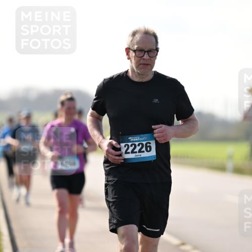 12.04.2026 - 45. Internationalen Wilhelmsburger Insellauf Dr. Thomas Lammeyer http://msf.ph/oto/9450623 12.04.2026 10:44:50 Laufen 2226 meine-sportfotos.de