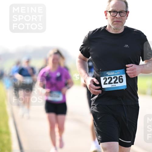 12.04.2026 - 45. Internationalen Wilhelmsburger Insellauf Dr. Thomas Lammeyer http://msf.ph/oto/9450630 12.04.2026 10:44:51 Laufen 2226 meine-sportfotos.de