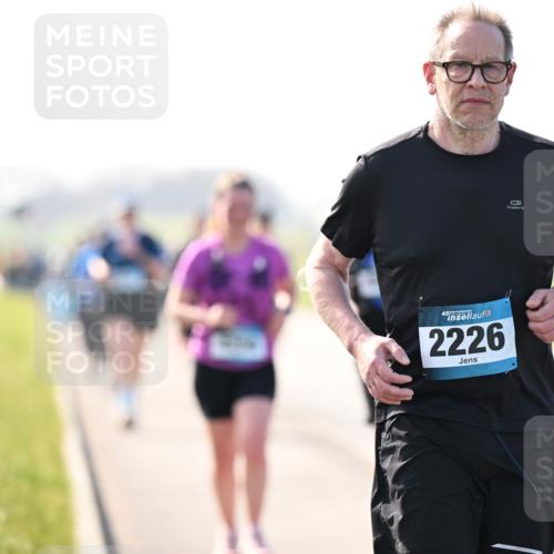 12.04.2026 - 45. Internationalen Wilhelmsburger Insellauf Dr. Thomas Lammeyer http://msf.ph/oto/9450632 12.04.2026 10:44:51 Laufen 2226 meine-sportfotos.de