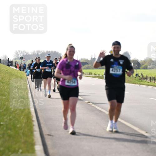 12.04.2026 - 45. Internationalen Wilhelmsburger Insellauf Dr. Thomas Lammeyer http://msf.ph/oto/9450633 12.04.2026 10:44:54 Laufen 26924, 4254, 4257 meine-sportfotos.de