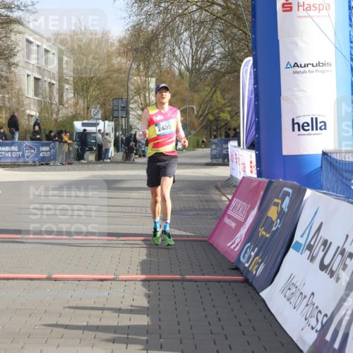 12.04.2026 - 45. Internationalen Wilhelmsburger Insellauf Strokosch-Dieckow http://msf.ph/oto/9450636 12.04.2026 10:06:28 Ziel 2408 meine-sportfotos.de