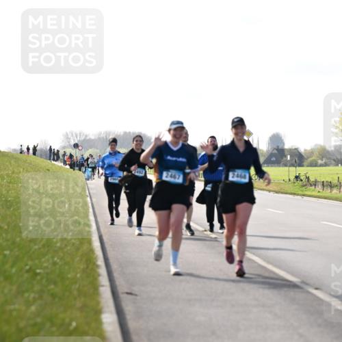 12.04.2026 - 45. Internationalen Wilhelmsburger Insellauf Dr. Thomas Lammeyer http://msf.ph/oto/9450653 12.04.2026 10:44:59 Laufen 2960, 2467, 2468 meine-sportfotos.de