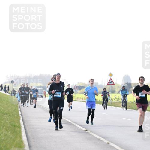 12.04.2026 - 45. Internationalen Wilhelmsburger Insellauf Dr. Thomas Lammeyer http://msf.ph/oto/9450717 12.04.2026 10:45:29 Laufen 4699, 2322 meine-sportfotos.de