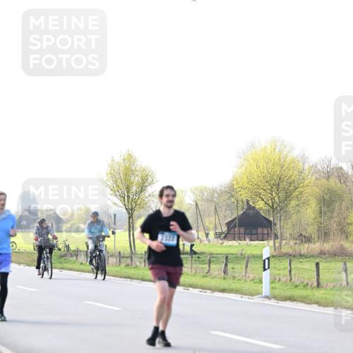 12.04.2026 - 45. Internationalen Wilhelmsburger Insellauf Dr. Thomas Lammeyer http://msf.ph/oto/9450727 12.04.2026 10:45:31 Laufen 2322, 9 meine-sportfotos.de