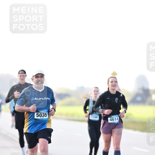 12.04.2026 - 45. Internationalen Wilhelmsburger Insellauf Dr. Thomas Lammeyer http://msf.ph/oto/9450769 12.04.2026 10:45:44 Laufen 5035, 4614 meine-sportfotos.de
