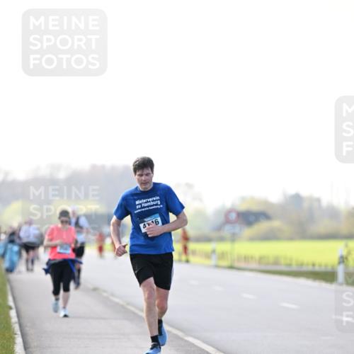 12.04.2026 - 45. Internationalen Wilhelmsburger Insellauf Dr. Thomas Lammeyer http://msf.ph/oto/9450815 12.04.2026 10:46:28 Laufen 46 meine-sportfotos.de