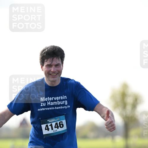 12.04.2026 - 45. Internationalen Wilhelmsburger Insellauf Dr. Thomas Lammeyer http://msf.ph/oto/9450822 12.04.2026 10:46:35 Laufen 45, 4146 meine-sportfotos.de