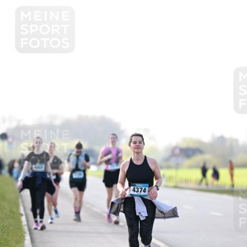 12.04.2026 - 45. Internationalen Wilhelmsburger Insellauf Dr. Thomas Lammeyer http://msf.ph/oto/9450929 12.04.2026 10:47:13 Laufen 4374 meine-sportfotos.de