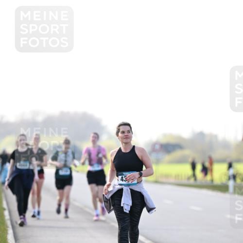 12.04.2026 - 45. Internationalen Wilhelmsburger Insellauf Dr. Thomas Lammeyer http://msf.ph/oto/9450934 12.04.2026 10:47:14 Laufen 43 meine-sportfotos.de
