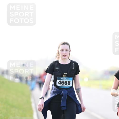 12.04.2026 - 45. Internationalen Wilhelmsburger Insellauf Dr. Thomas Lammeyer http://msf.ph/oto/9451020 12.04.2026 10:47:26 Laufen 4668 meine-sportfotos.de