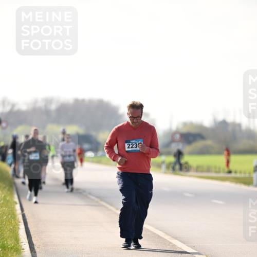 12.04.2026 - 45. Internationalen Wilhelmsburger Insellauf Dr. Thomas Lammeyer http://msf.ph/oto/9451052 12.04.2026 10:47:44 Laufen 223 meine-sportfotos.de