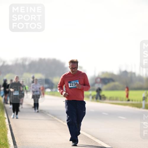12.04.2026 - 45. Internationalen Wilhelmsburger Insellauf Dr. Thomas Lammeyer http://msf.ph/oto/9451054 12.04.2026 10:47:45 Laufen 223 meine-sportfotos.de