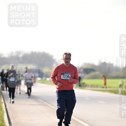 12.04.2026 - 45. Internationalen Wilhelmsburger Insellauf Dr. Thomas Lammeyer http://msf.ph/oto/9451059 12.04.2026 10:47:45 Laufen 2230 meine-sportfotos.de