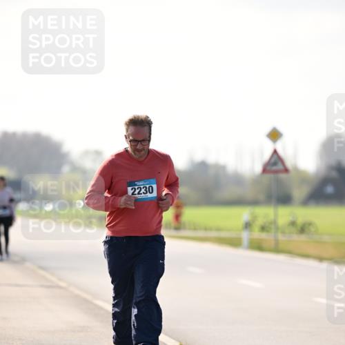12.04.2026 - 45. Internationalen Wilhelmsburger Insellauf Dr. Thomas Lammeyer http://msf.ph/oto/9451078 12.04.2026 10:47:47 Laufen 2230 meine-sportfotos.de