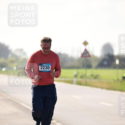 12.04.2026 - 45. Internationalen Wilhelmsburger Insellauf Dr. Thomas Lammeyer http://msf.ph/oto/9451086 12.04.2026 10:47:48 Laufen 2230 meine-sportfotos.de