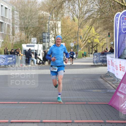 12.04.2026 - 45. Internationalen Wilhelmsburger Insellauf Strokosch-Dieckow http://msf.ph/oto/9451149 12.04.2026 10:10:11 Ziel 3350 meine-sportfotos.de