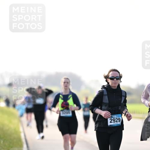 12.04.2026 - 45. Internationalen Wilhelmsburger Insellauf Dr. Thomas Lammeyer http://msf.ph/oto/9451160 12.04.2026 10:48:05 Laufen 22, 05, 4, 2929 meine-sportfotos.de