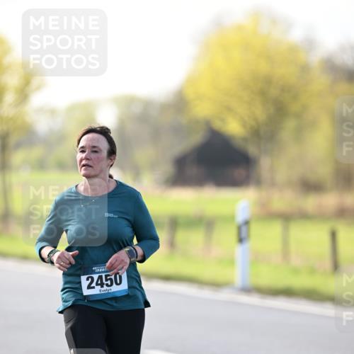 12.04.2026 - 45. Internationalen Wilhelmsburger Insellauf Dr. Thomas Lammeyer http://msf.ph/oto/9451208 12.04.2026 10:48:21 Laufen 45, 2450 meine-sportfotos.de