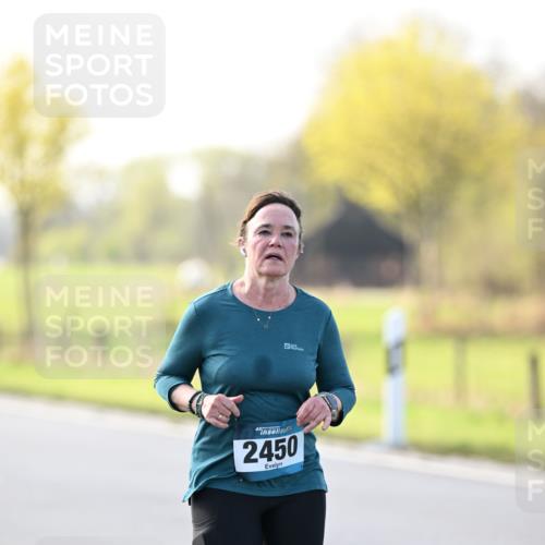 12.04.2026 - 45. Internationalen Wilhelmsburger Insellauf Dr. Thomas Lammeyer http://msf.ph/oto/9451212 12.04.2026 10:48:21 Laufen 2450 meine-sportfotos.de