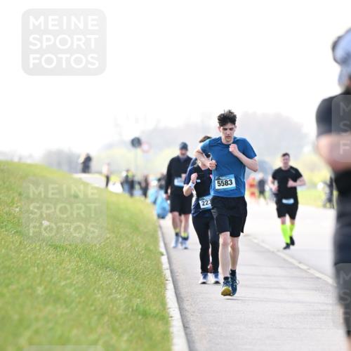 12.04.2026 - 45. Internationalen Wilhelmsburger Insellauf Dr. Thomas Lammeyer http://msf.ph/oto/9451267 12.04.2026 10:48:58 Laufen 223, 5583 meine-sportfotos.de