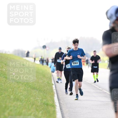 12.04.2026 - 45. Internationalen Wilhelmsburger Insellauf Dr. Thomas Lammeyer http://msf.ph/oto/9451268 12.04.2026 10:48:59 Laufen 223, 5583 meine-sportfotos.de