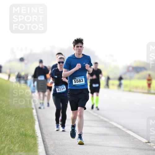12.04.2026 - 45. Internationalen Wilhelmsburger Insellauf Dr. Thomas Lammeyer http://msf.ph/oto/9451292 12.04.2026 10:49:01 Laufen 5583, 2234 meine-sportfotos.de