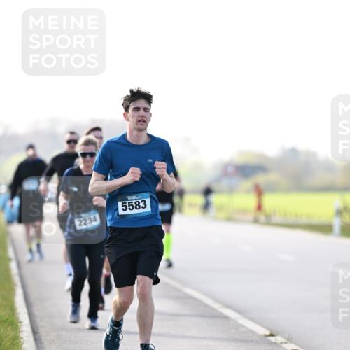 12.04.2026 - 45. Internationalen Wilhelmsburger Insellauf Dr. Thomas Lammeyer http://msf.ph/oto/9451305 12.04.2026 10:49:03 Laufen 2234, 5583 meine-sportfotos.de