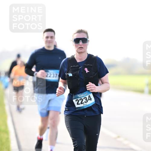 12.04.2026 - 45. Internationalen Wilhelmsburger Insellauf Dr. Thomas Lammeyer http://msf.ph/oto/9451322 12.04.2026 10:49:07 Laufen 2237, 2234 meine-sportfotos.de